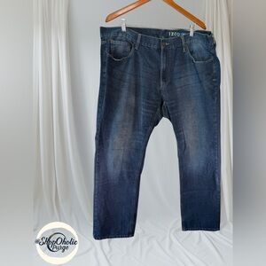 IZOD Blue jeans Men’s Straight Fit Blue Jeans Size 38 izod